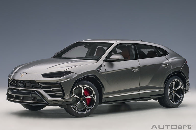 Lamborghini Urus 2016  Grigio Titans 1:18 - 41805