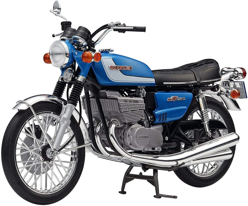 Suzuki GT 380 anno 1972  Kit 1:12 - 41848