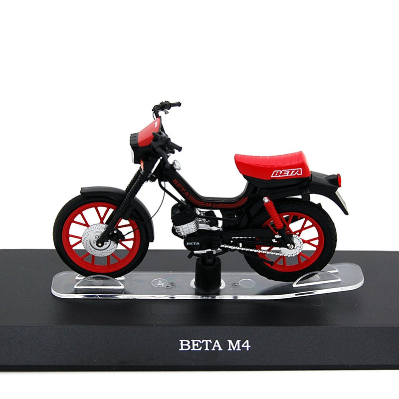 Beta M4 ciclomotore 1:18 - 42325