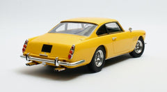Ferrari 250 GTE 2+2 1960 Giallo Modena 1:18 - 42513