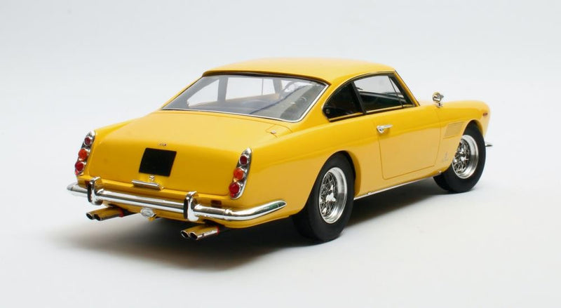 Ferrari 250 GTE 2+2 1960 Giallo Modena 1:18 - 42513