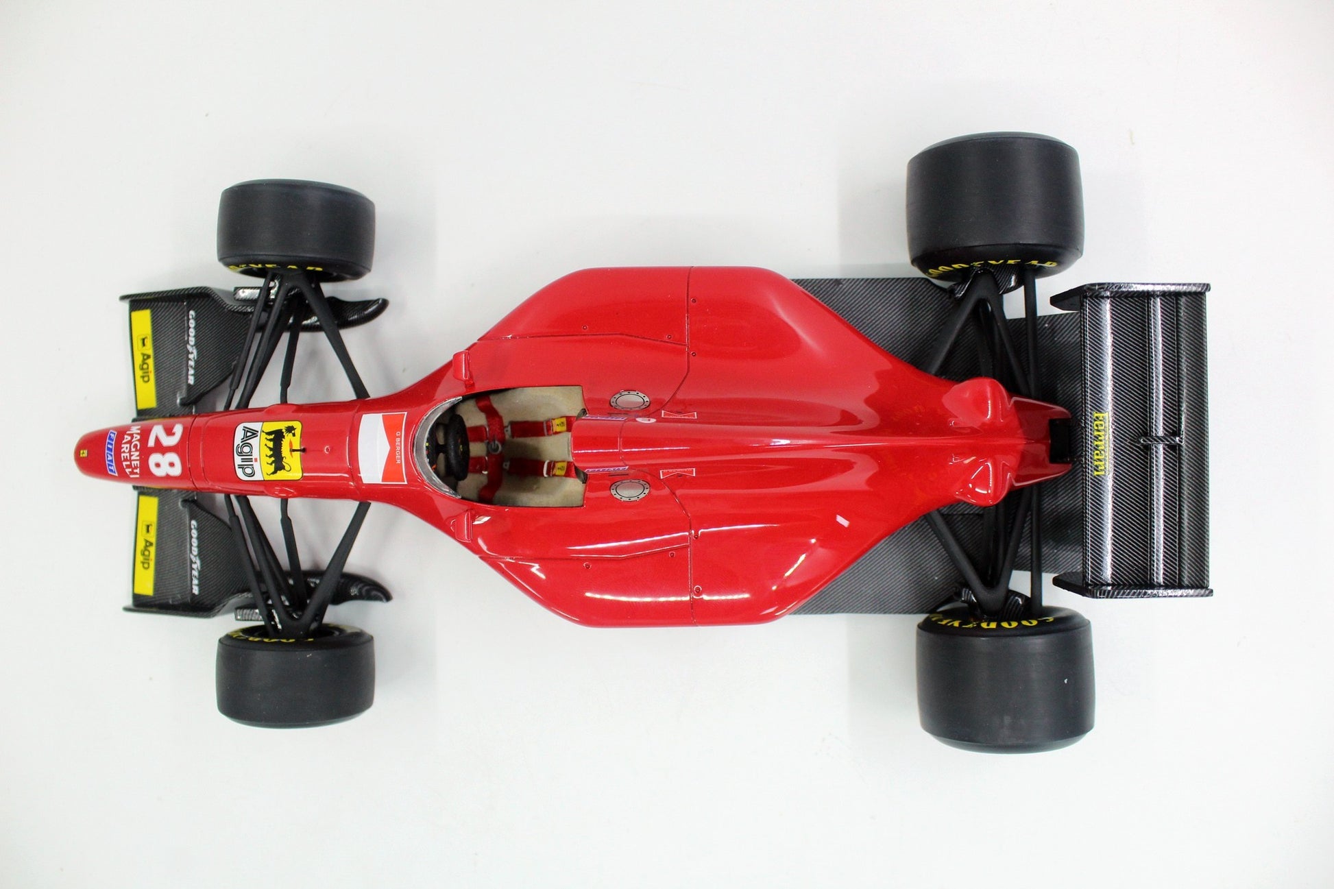 Ferrari 412 T1 F1 1994 Gerard Berger 1:18 - 42762
