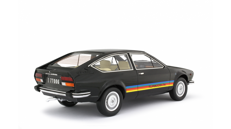 Alfa Romeo Alfetta GTV 2000 Turbodelta 1979 Nero 1:18 - 43028
