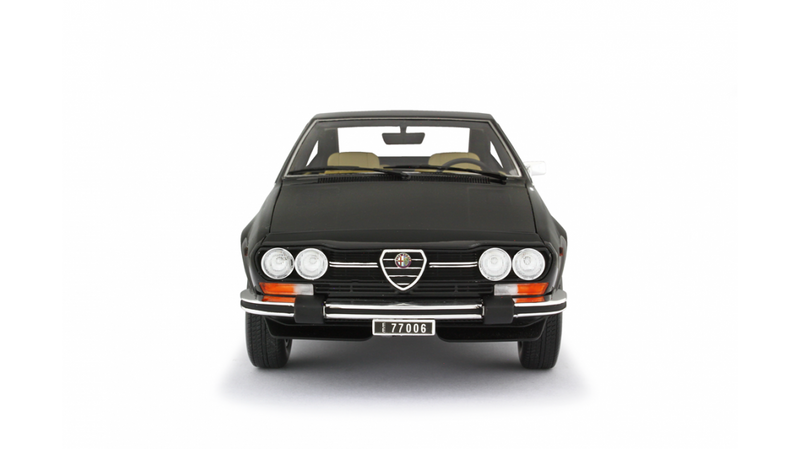 Alfa Romeo Alfetta GTV 2000 Turbodelta 1979 Nero 1:18 - 43033
