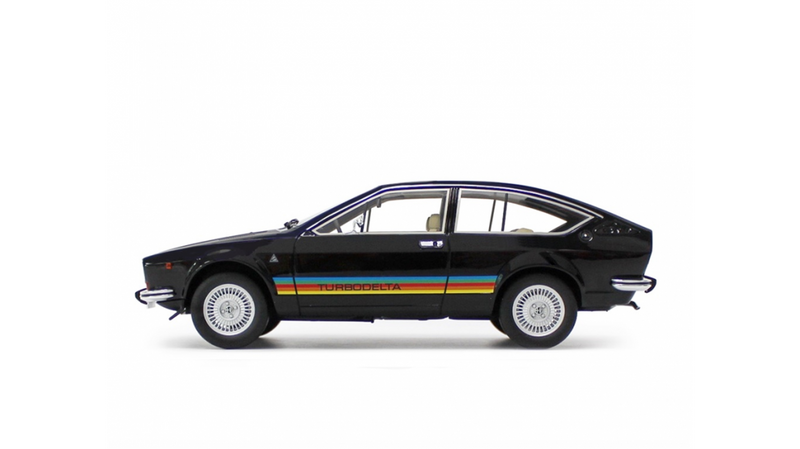 Alfa Romeo Alfetta GTV 2000 Turbodelta 1979 Nero 1:18 - 43036