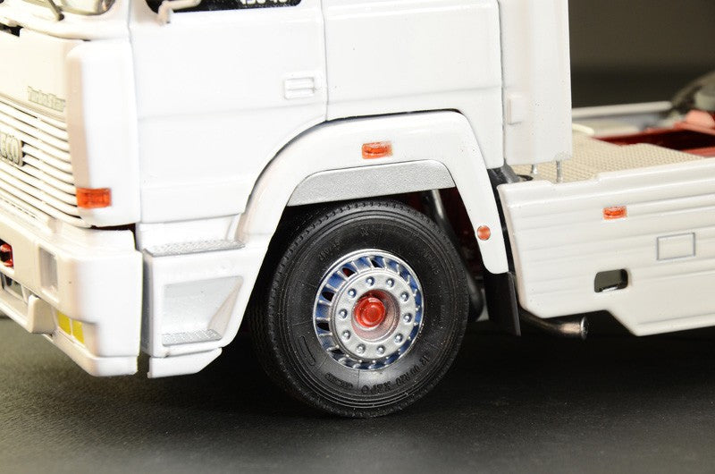 Iveco Turbostar 190.48 Special Kit 1:24 - 43518