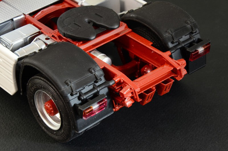 Iveco Turbostar 190.48 Special Kit 1:24 - 43519