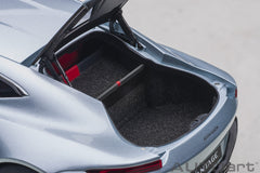 Aston Martin Vantage 2019 skyfall argento 1:18 - 44053