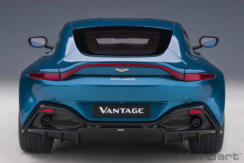 Aston Martin Vantage 2019 Ming Blue 1:18 - 44073