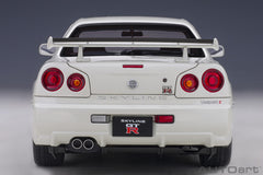 Nissan Skyline GT-R R34 V-spec II White Pearl 1:18 - 44096