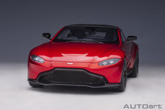 Aston Martin Vantage 2019 Hyper Red 1:18 - 44443