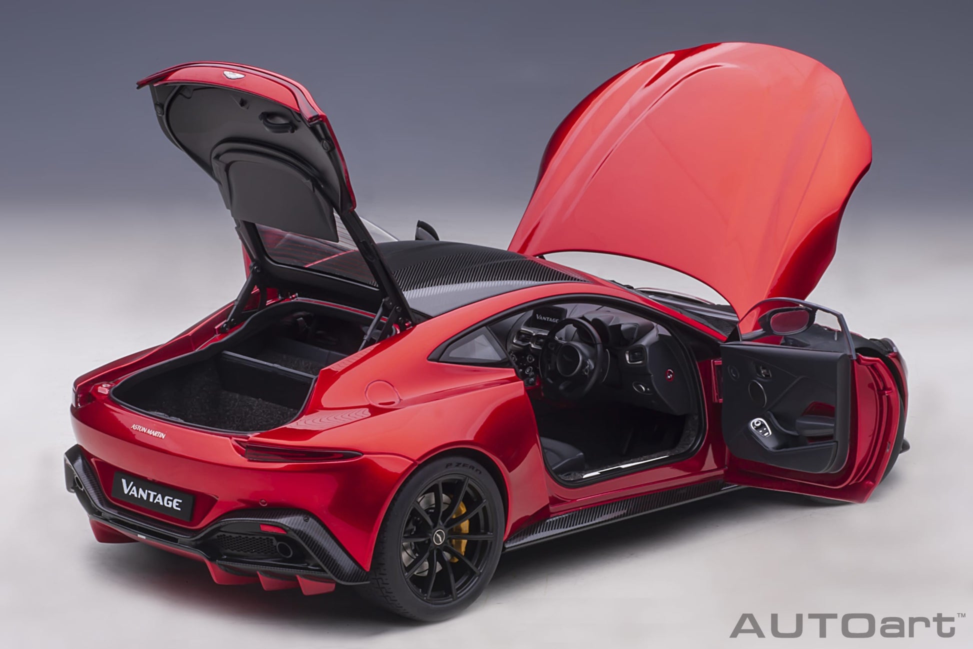Aston Martin Vantage 2019 Hyper Red 1:18 - 44446
