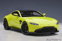 Aston Martin Vantage 2019 Lime Green 1:18 - 44482