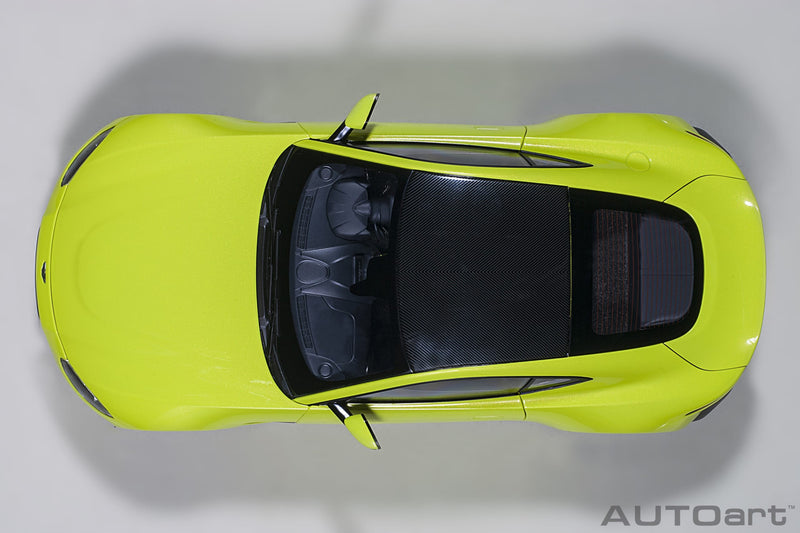 Aston Martin Vantage 2019 Lime Green 1:18 - 44489