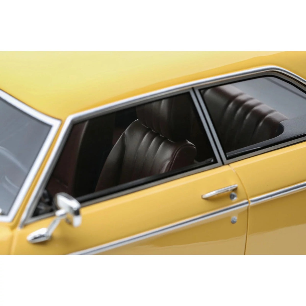 Peugeot 304 S 1972 Coupe Jaune 1:18-12