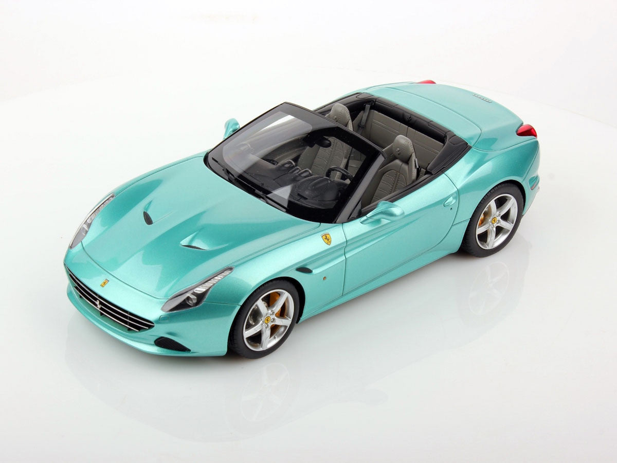 Ferrari California T Open Top Blu Tiffany 1:18 - 46