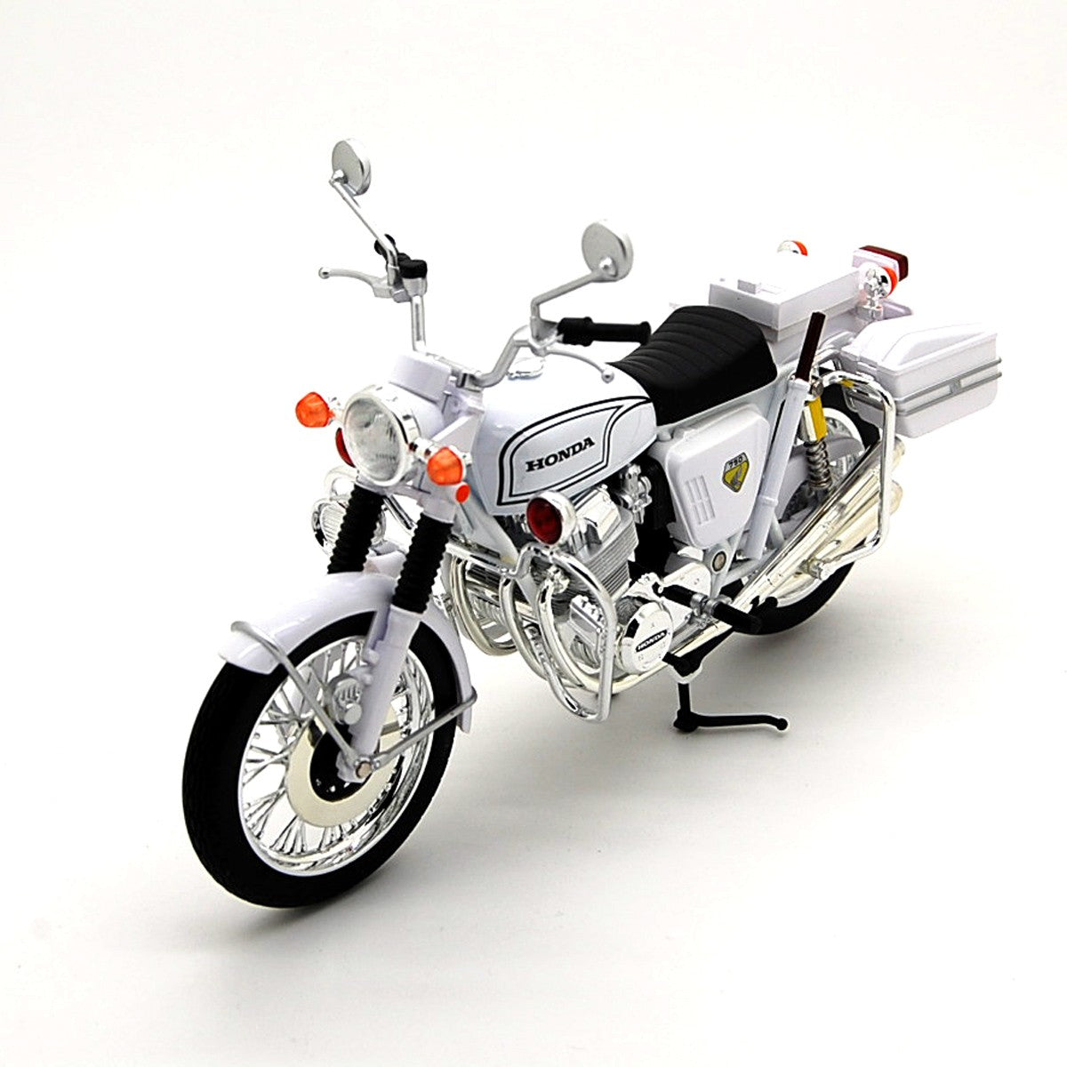 Honda Dream CB750 Four  K2 1972 White Police 1:12 - 46341