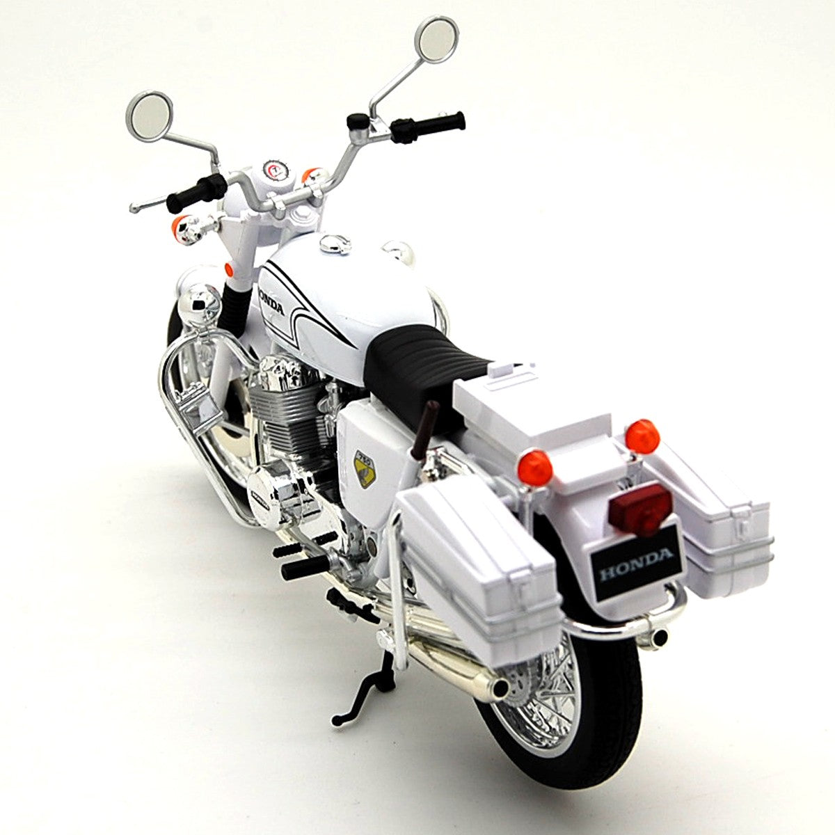 Honda Dream CB750 Four  K2 1972 White Police 1:12 - 46343
