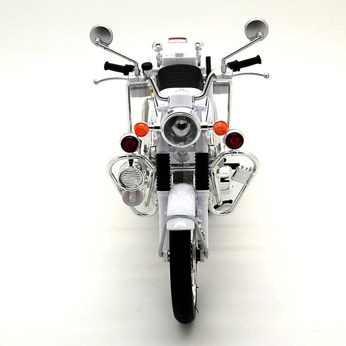 Honda Dream CB750 Four  K2 1972 White Police 1:12 - 46347