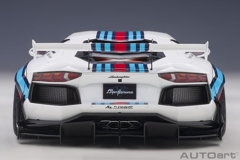 Lamborghini Aventador 2017 Liberty Walk LB-Works Martini 1:18 - 46680