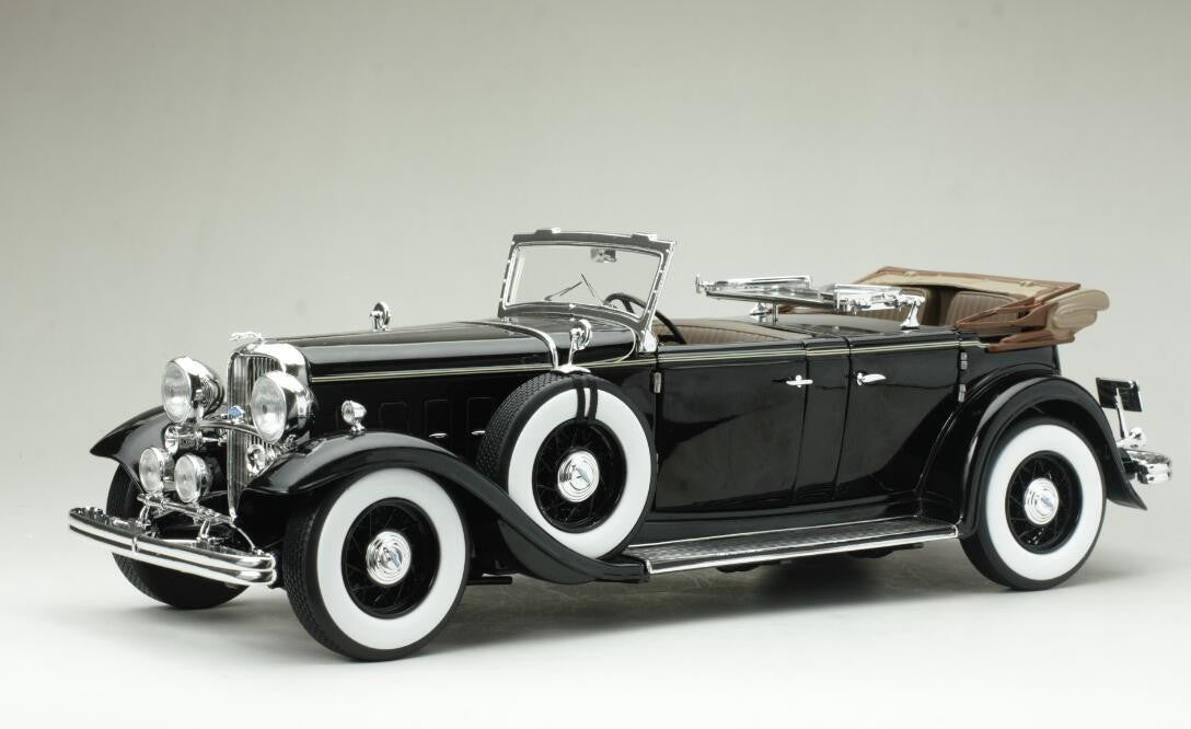 Ford Lincoln KB 1932 Top Down-Black 1:18 - 47905