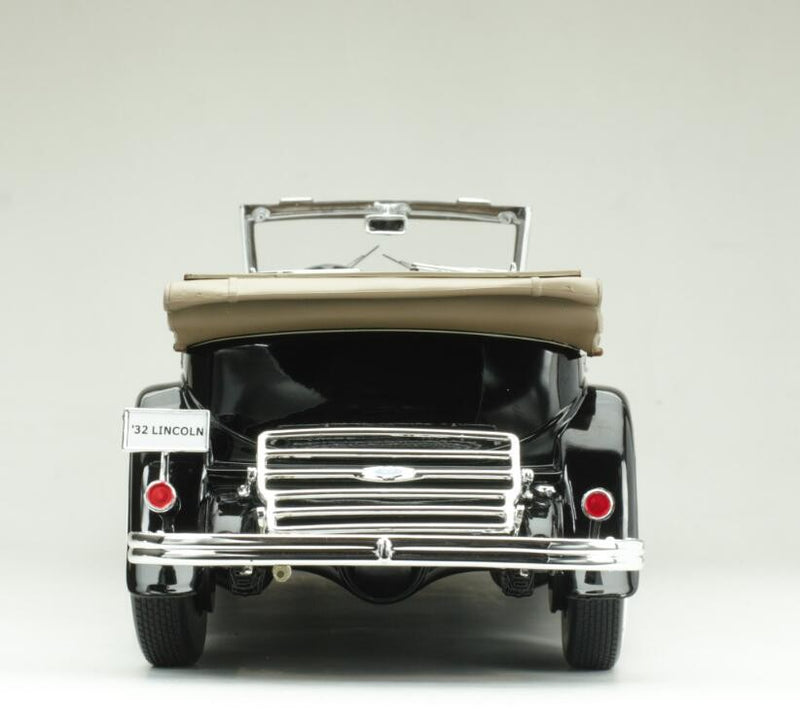 Ford Lincoln KB 1932 Top Down-Black 1:18 - 47909