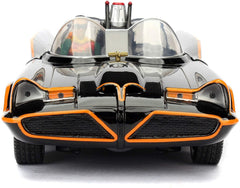 BATMOBILE 1966 with Batman Figure Diecast kit 1:24 - 48032