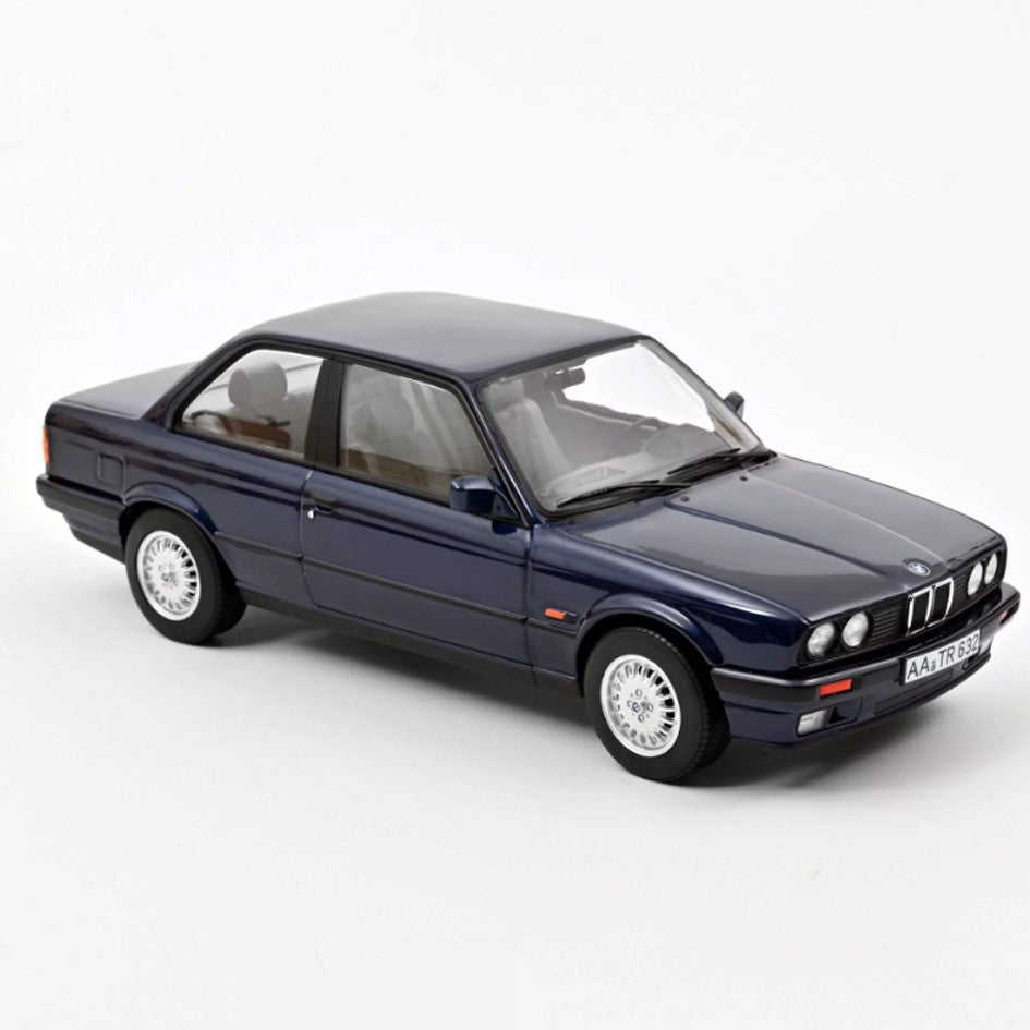 BMW 325i 1988 Bleu métallisé 1:18 - 48369