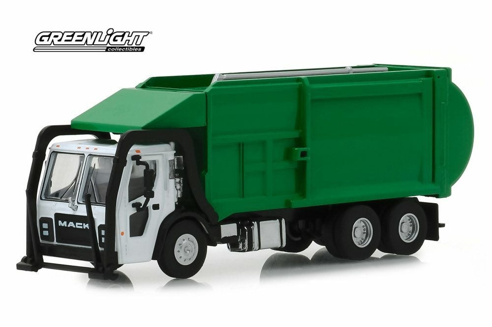 Mack LR Refuse Truck 2019 1:64 - 48459