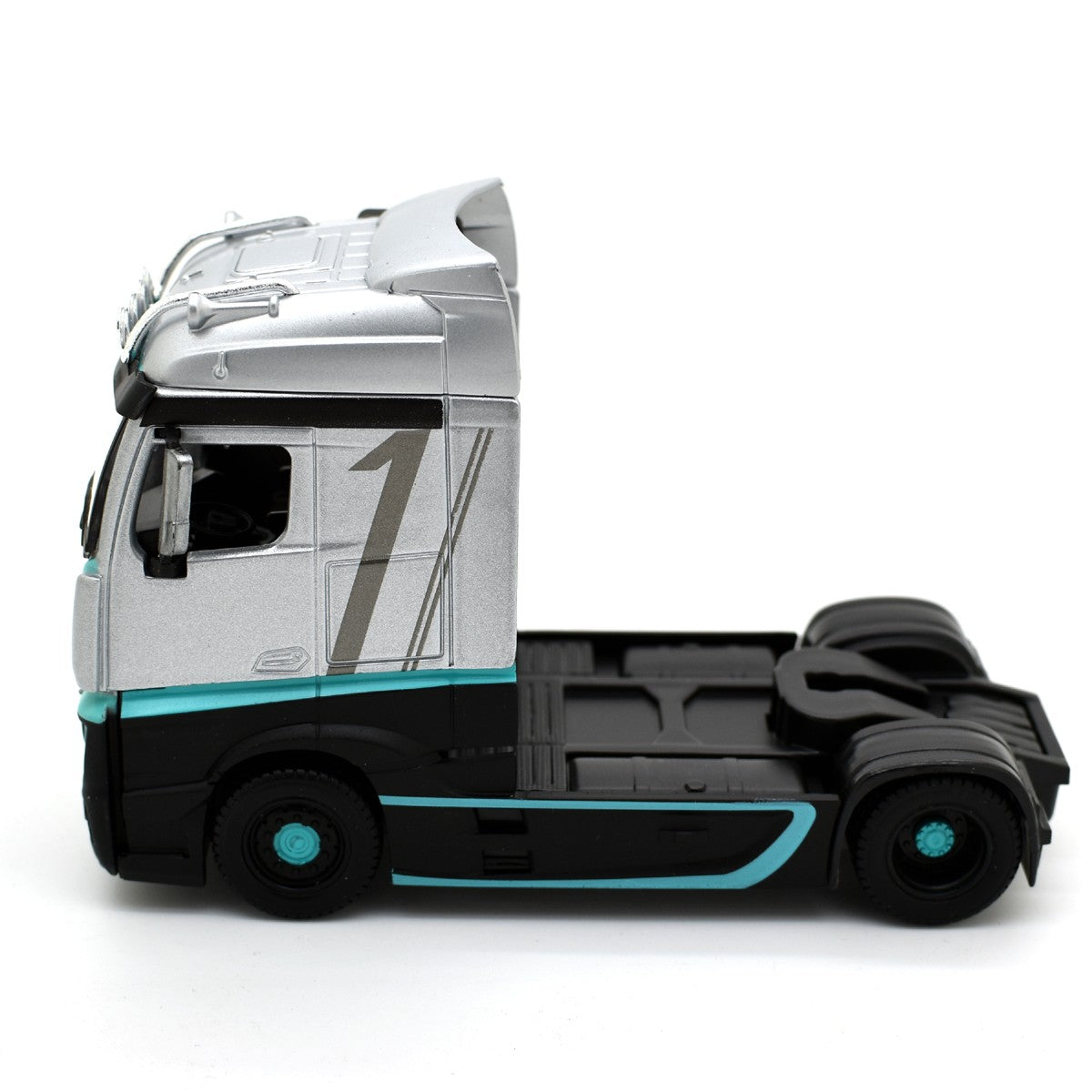 Mercedes-Benz Actros Gigaspace 4x2 Amg Petronas Silver 1:43 - 48818
