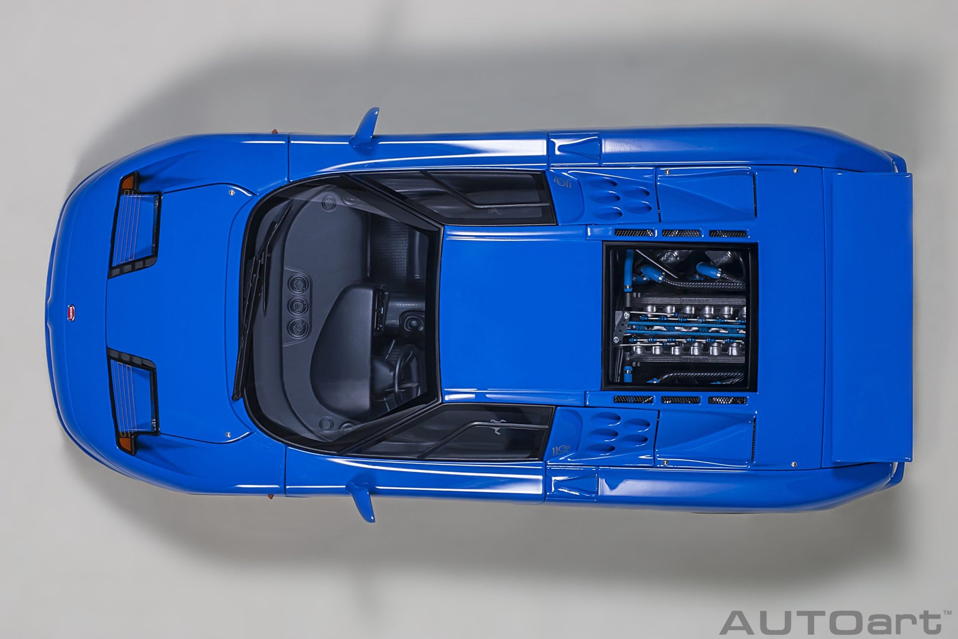 Bugatti EB 110 SS 1992 French Racing Blue 1:18 - 49125