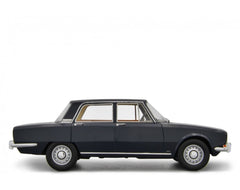 Alfa Romeo 1750 Berlina 1968 Blu Scuro 1:18 - 49333