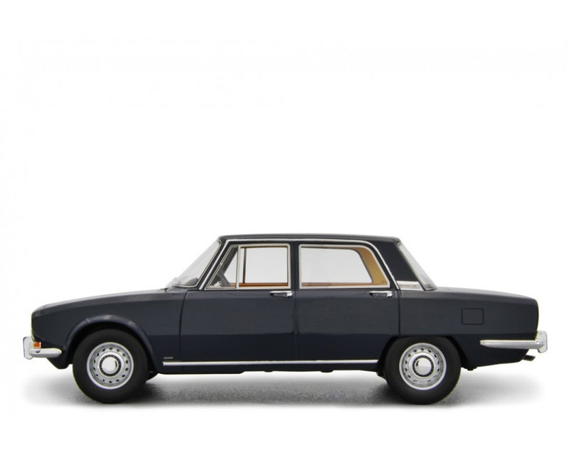 Alfa Romeo 1750 Berlina 1968 Blu Scuro 1:18 - 49334