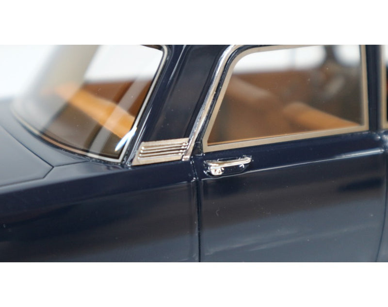 Alfa Romeo 1750 Berlina 1968 Blu Scuro 1:18 - 49341