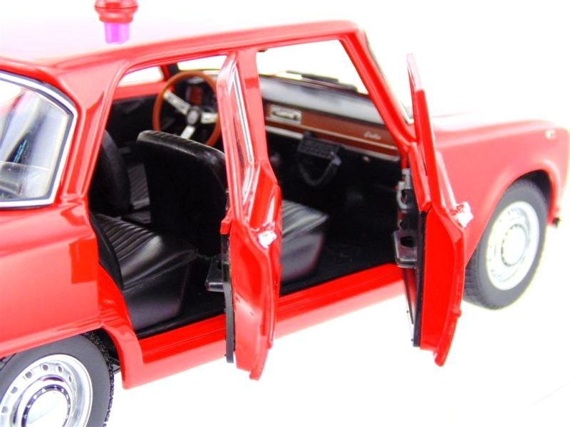 Alfa Romeo Giulia Super 1300 "Vigili del Fuoco" 1966 Rosso 1:18 - 4941