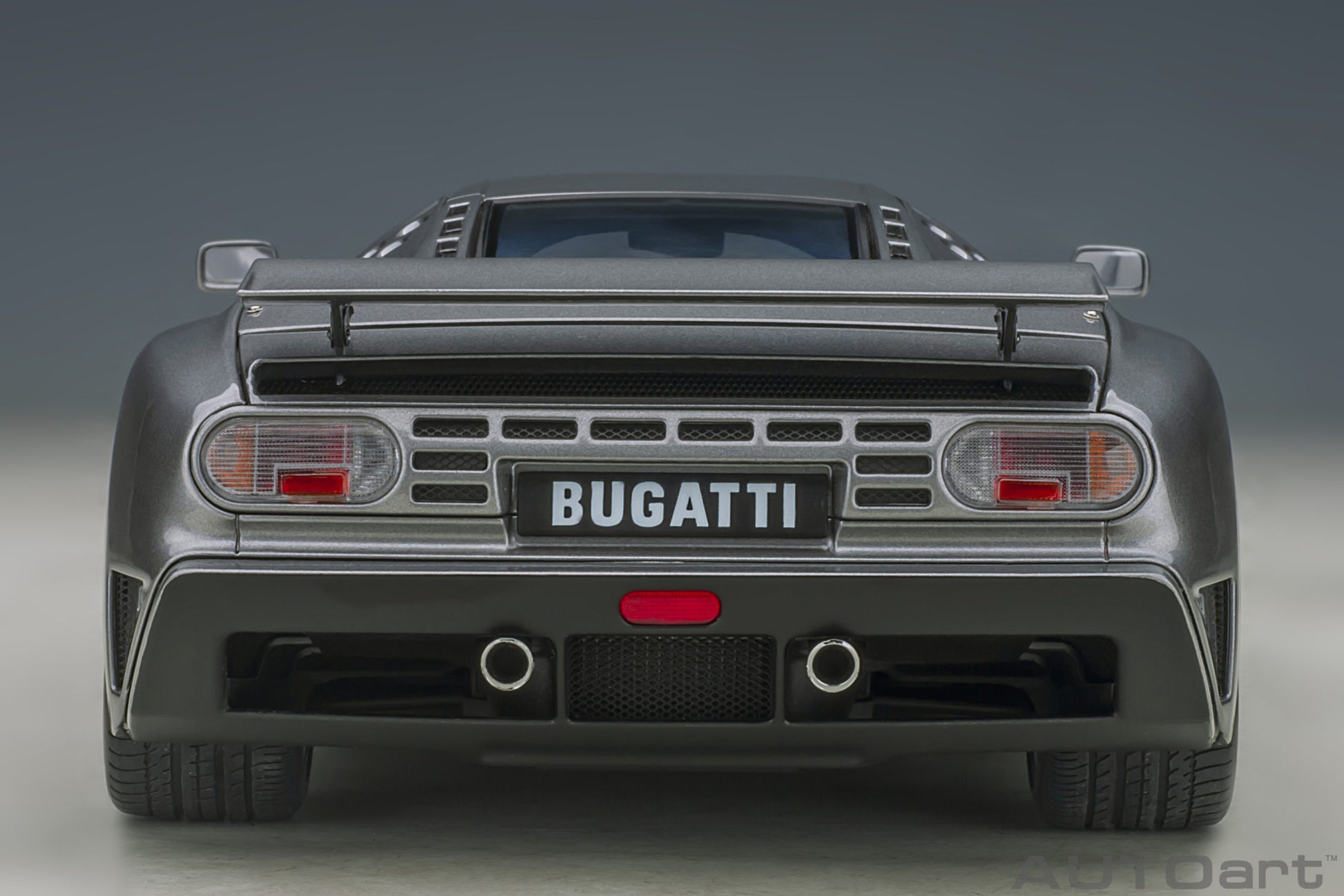 Bugatti EB 110 SS 1992 Grigio Metallizzato 1:18 - 49448