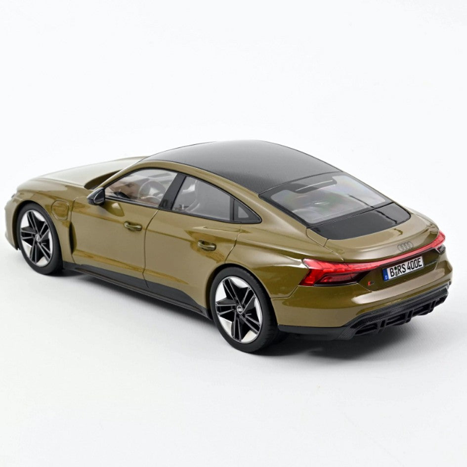 Audi RS e-tron GT 2021 Olive métallisé 1:18 - 50049