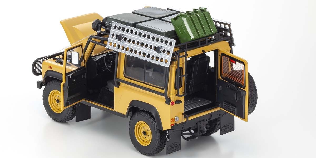 Land Rover Defender 90 Adventure Yellow  1:18 - 50189