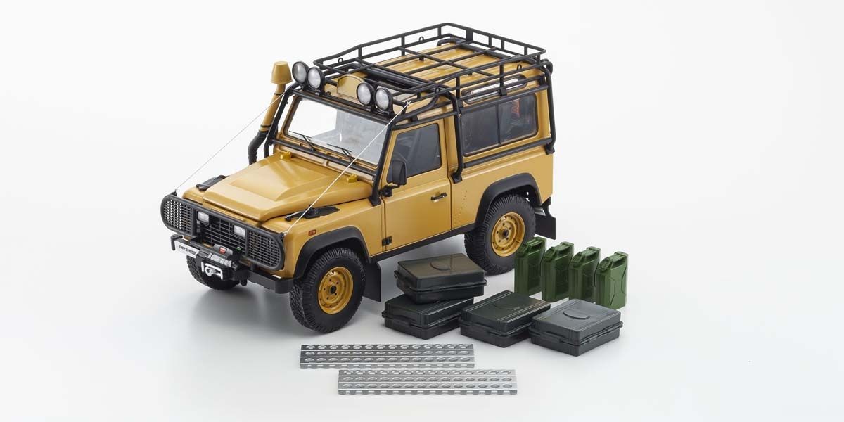 Land Rover Defender 90 Adventure Yellow  1:18 - 50194