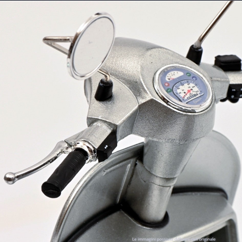 Piaggio Vespa 125PX 2011 "70th Anniversario" Grigio Metallizzaro 1:10 - 50211