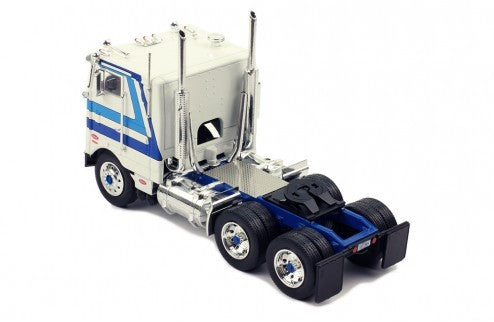 Peterbilit 352 "Pacemaker" 1979 White 1:43 - 51618