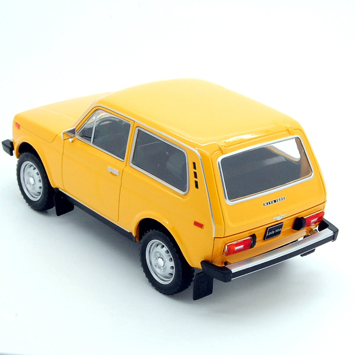 Lada Niva 1600 (VAZ2121) 1977 Yellow 1:24 - 51945