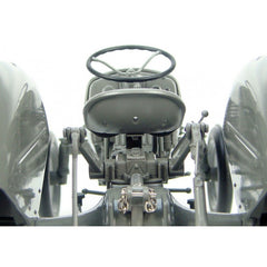 Massey Ferguson TEA 20 1949 Grigio 1:16 - 52355