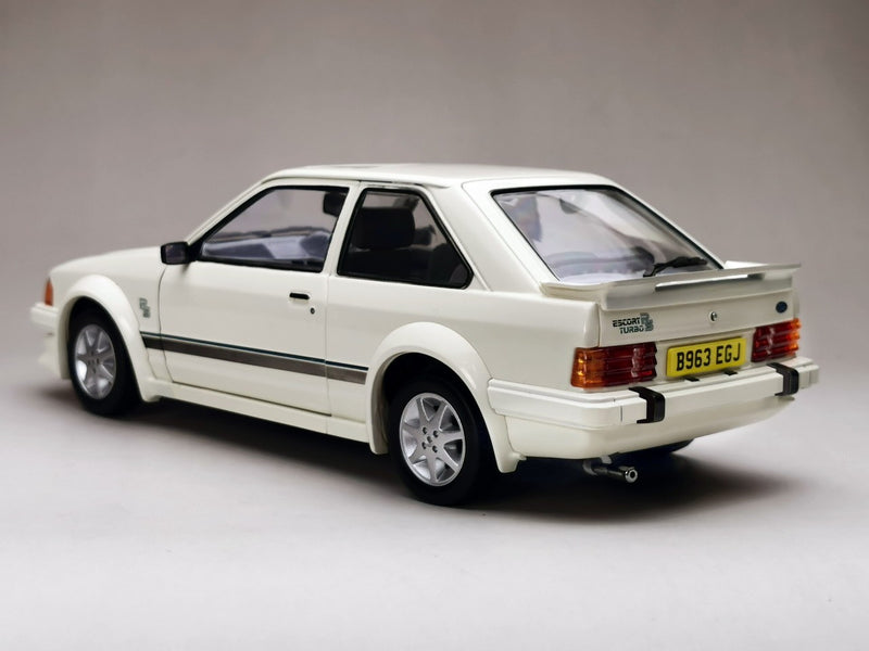 Ford Escort RS Turbo 1984 Diamond White 1:18 - 52404