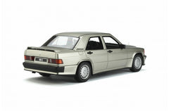 Mercedes-Benz 190E 2.5 16S (W201) 1988 Smoke Silver Metallic 1:18 - 52885