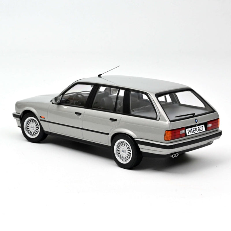 BMW 325i Touring 1991 Silver 1:18 - 53385