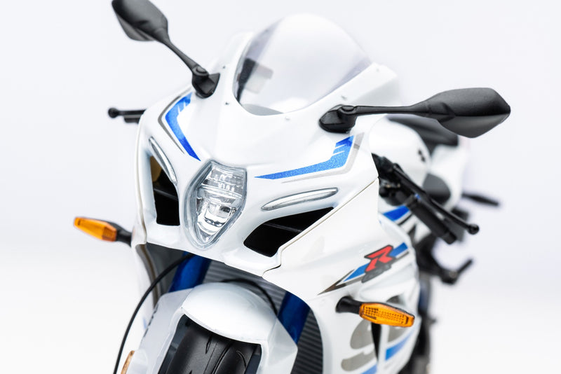 Suzuki GSX-R 1000R White 1:12 - 54657