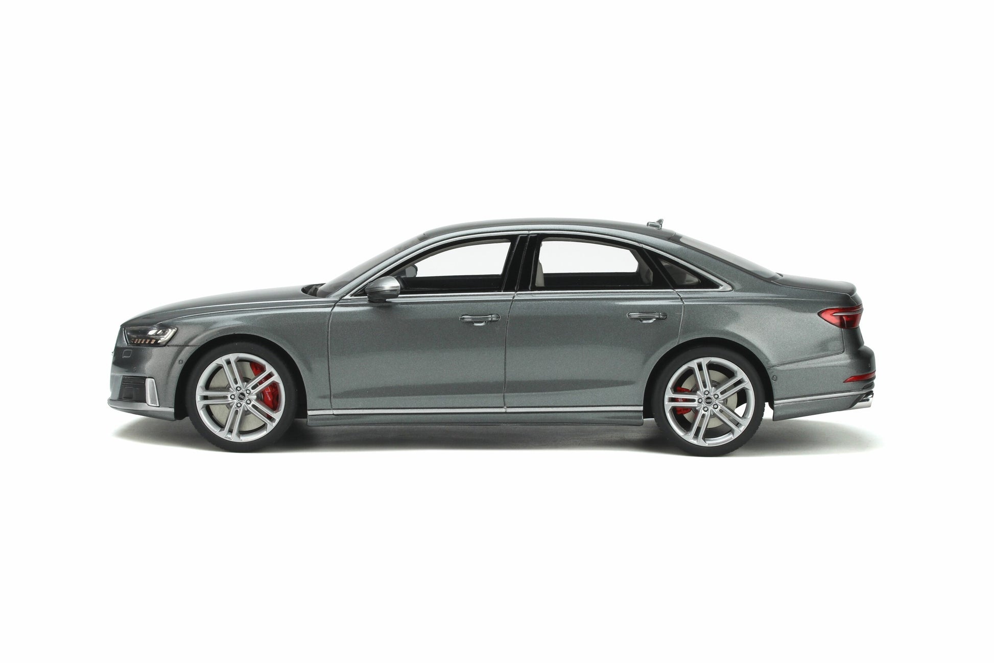 Audi A8 S8 2020 Daytona grey 1:18 - 54858