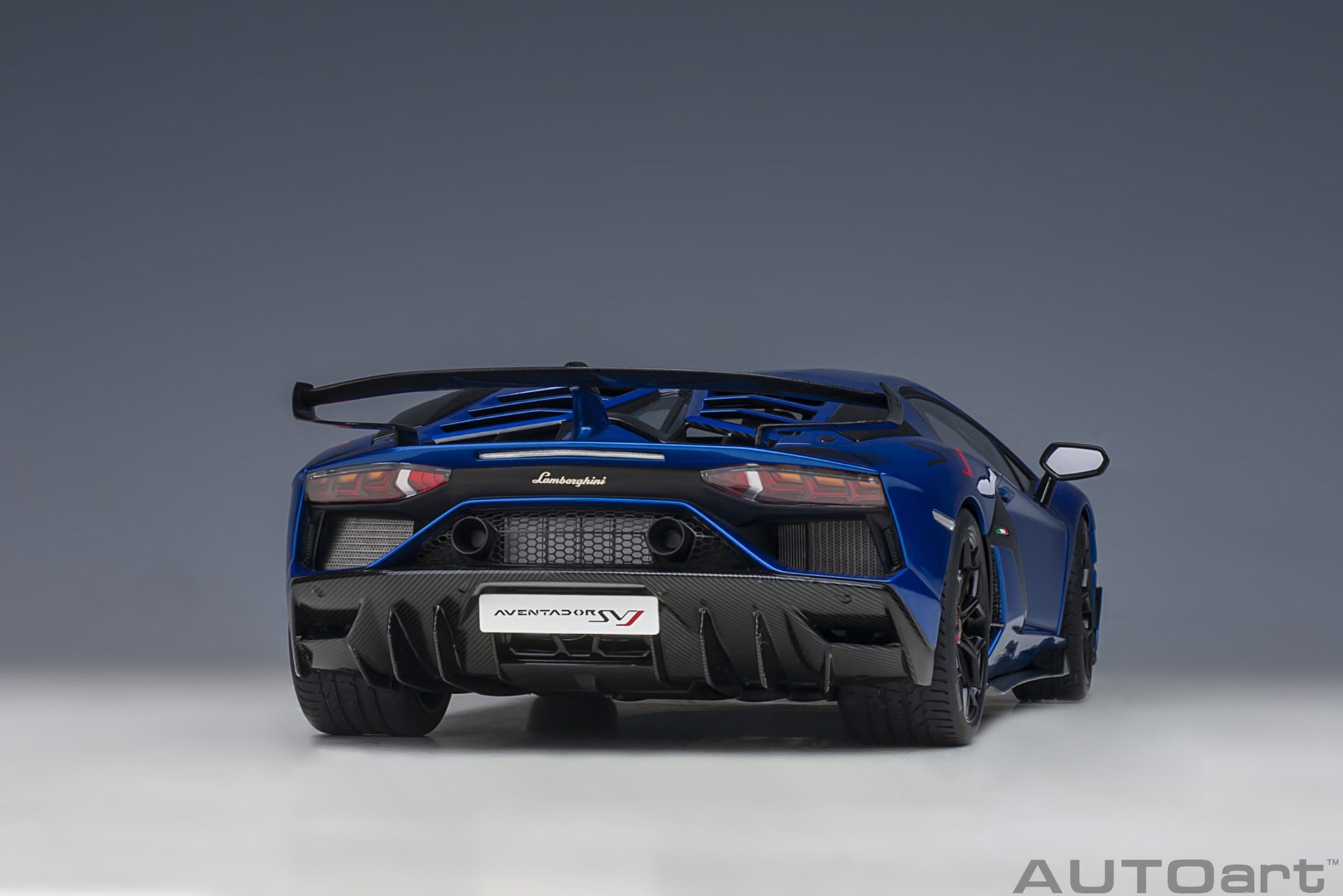 Lamborghini Aventador SVJ 2018 Blu Nethuns 1:18 - 55379