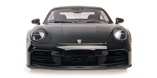 Porsche 911 (992.2) Carrera Coupe 2024 Black Metallic 1:18-3